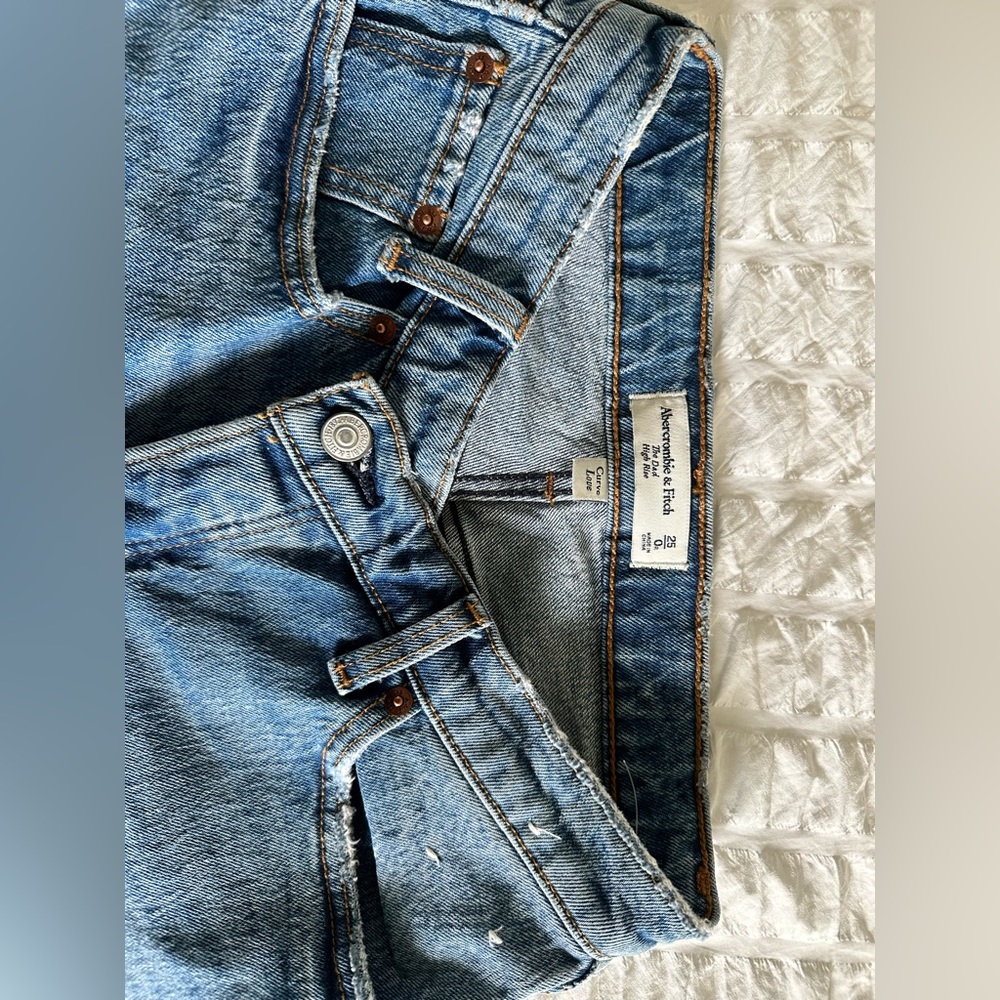 Abercrombie Dad high rise  Jeans